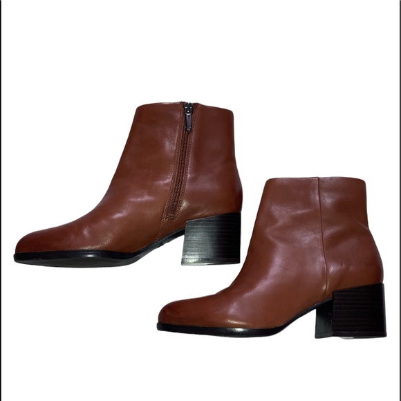 Sam Edelman Joey Saddle Heel Boots - Picture 3 of 17